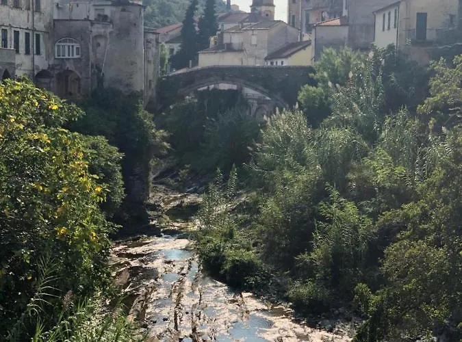 Affittacamere Affitta Da Lalla Dolcedo