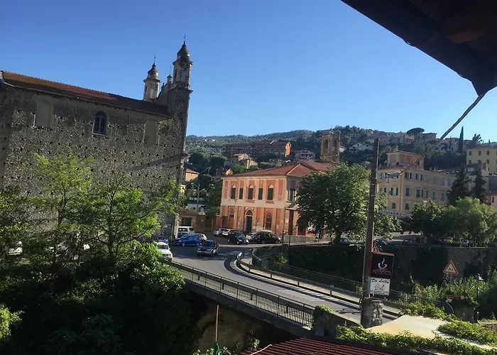 Affitta Da Lalla Affittacamere 3*